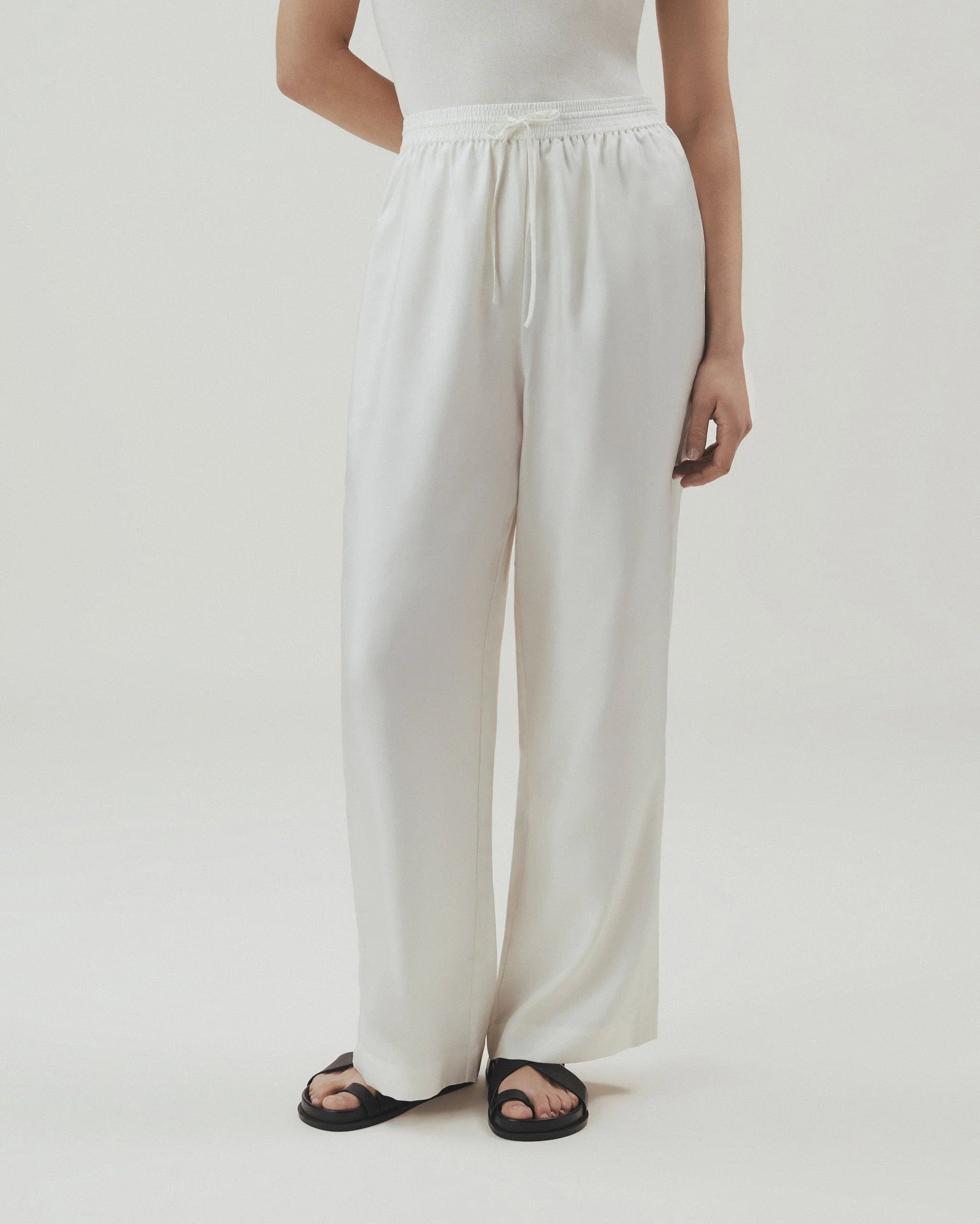 Women's Easy-Silk Wide-Leg Trouser