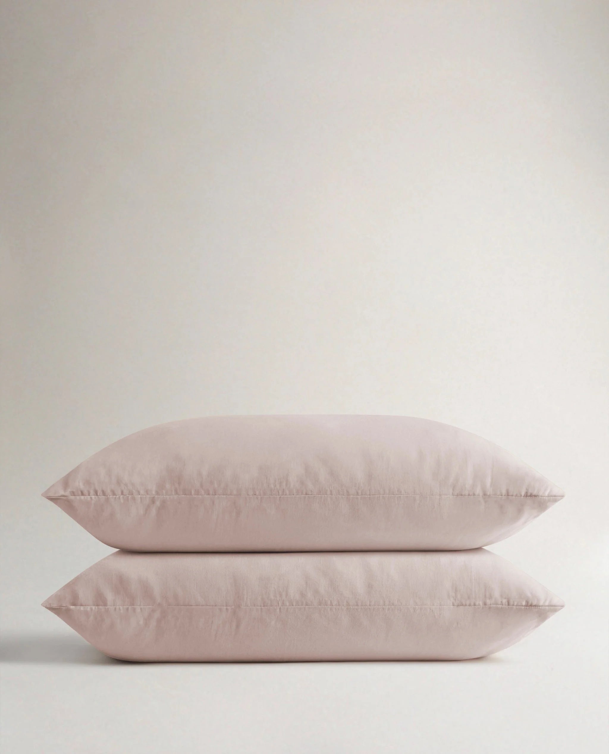 Relaxed & Refined Linen Pillowcase Set