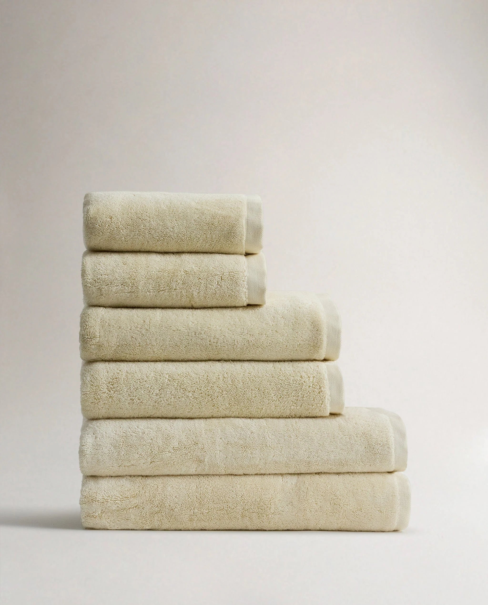 Super-Plush Turkish Cotton Towel Move-In Bundle