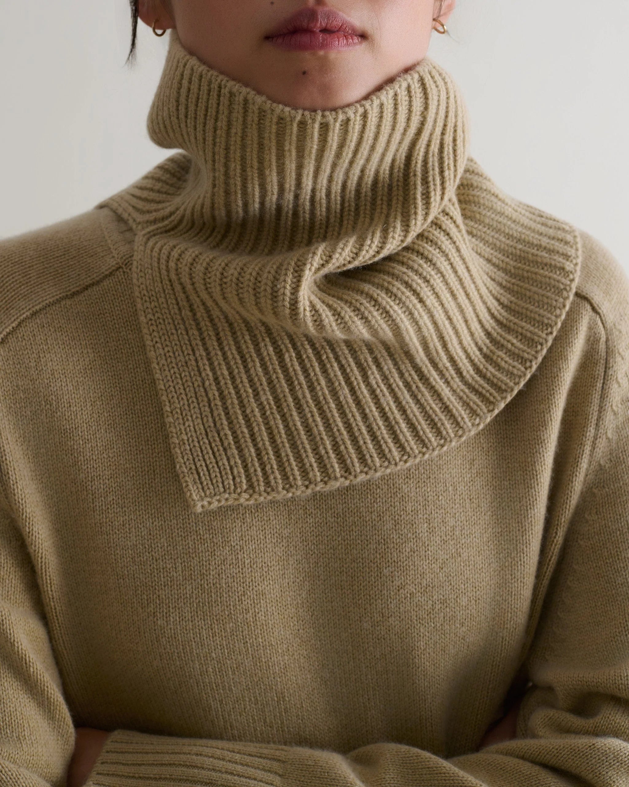 Cashmere Merino Ribbed Collar