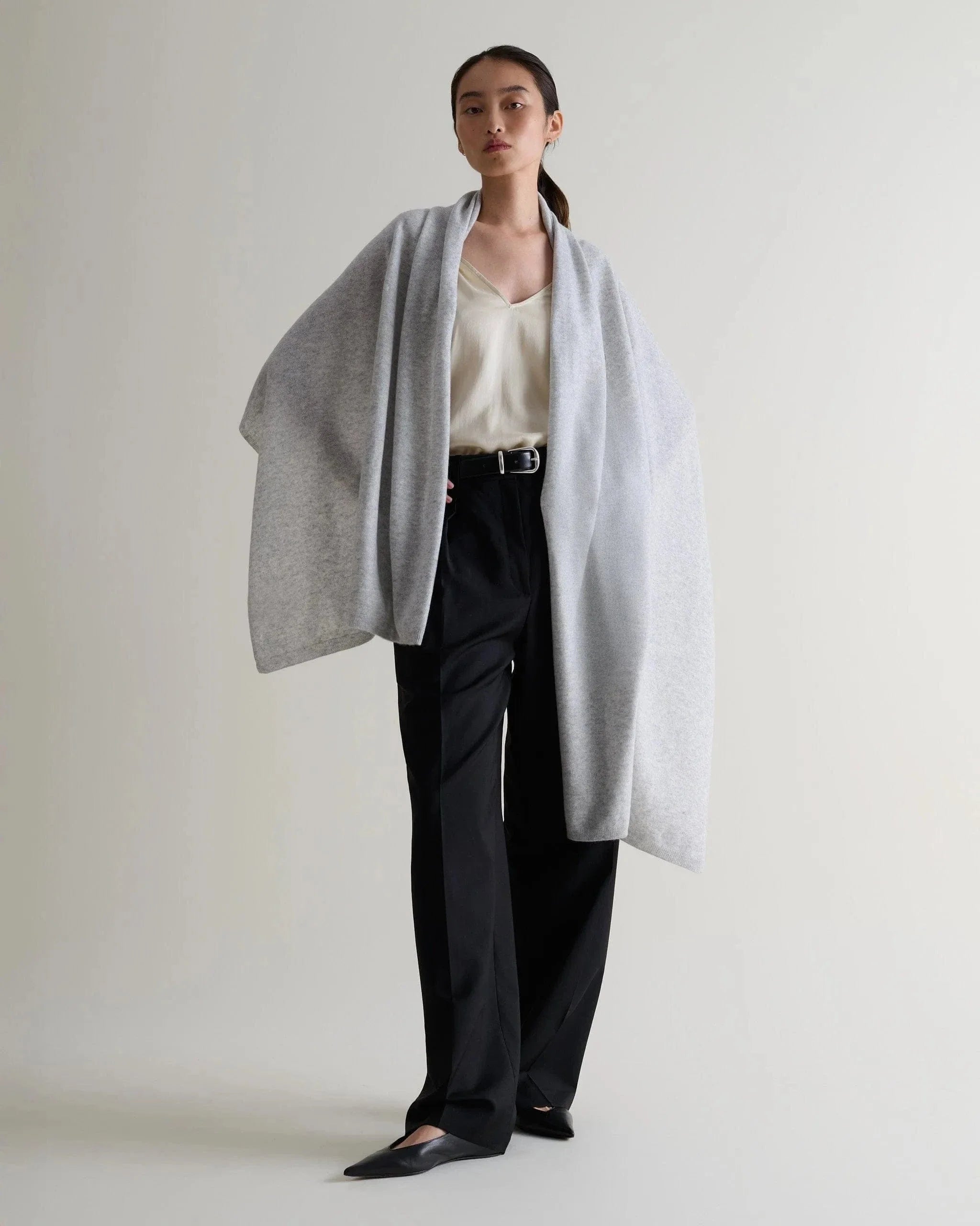 Oversized Finest Cashmere Wrap