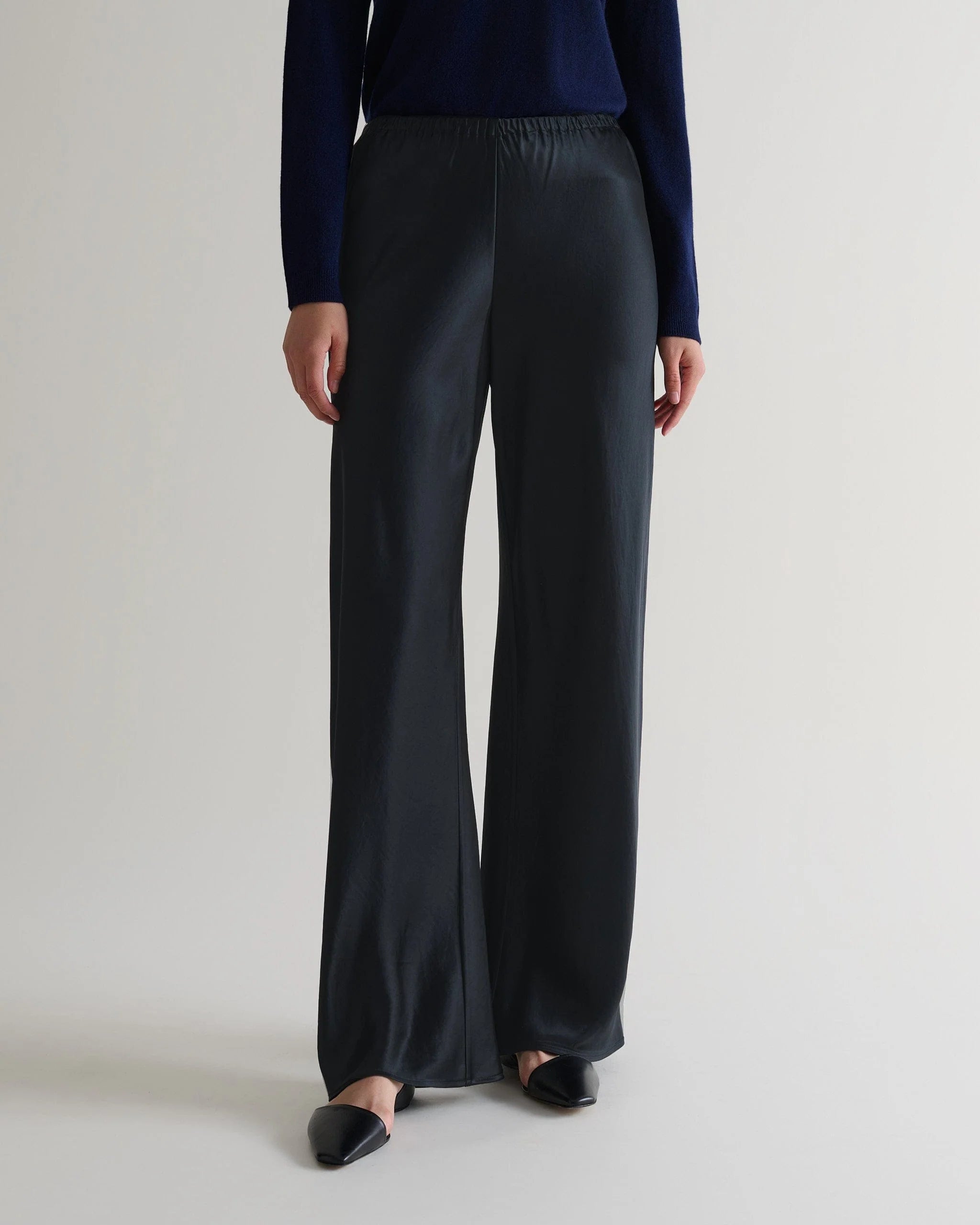 Women's Liquid Satin Bias Trouser