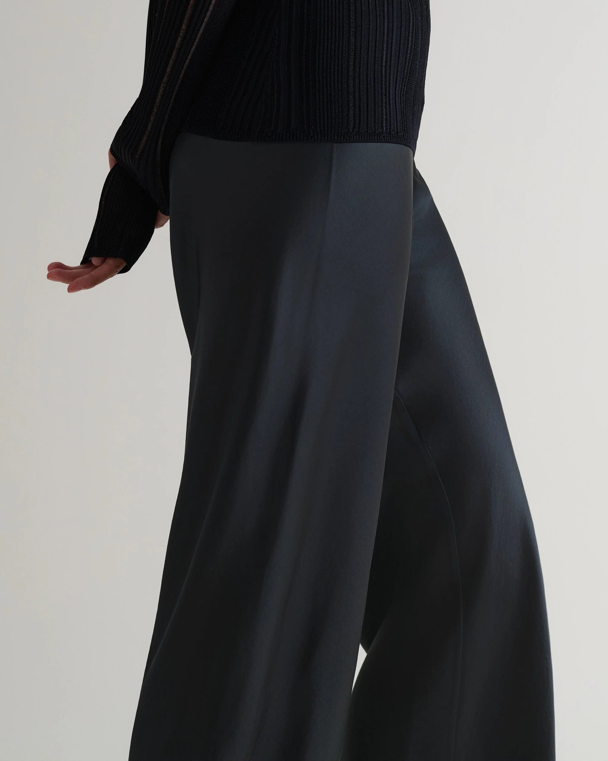 Women's Liquid Satin Bias Trouser