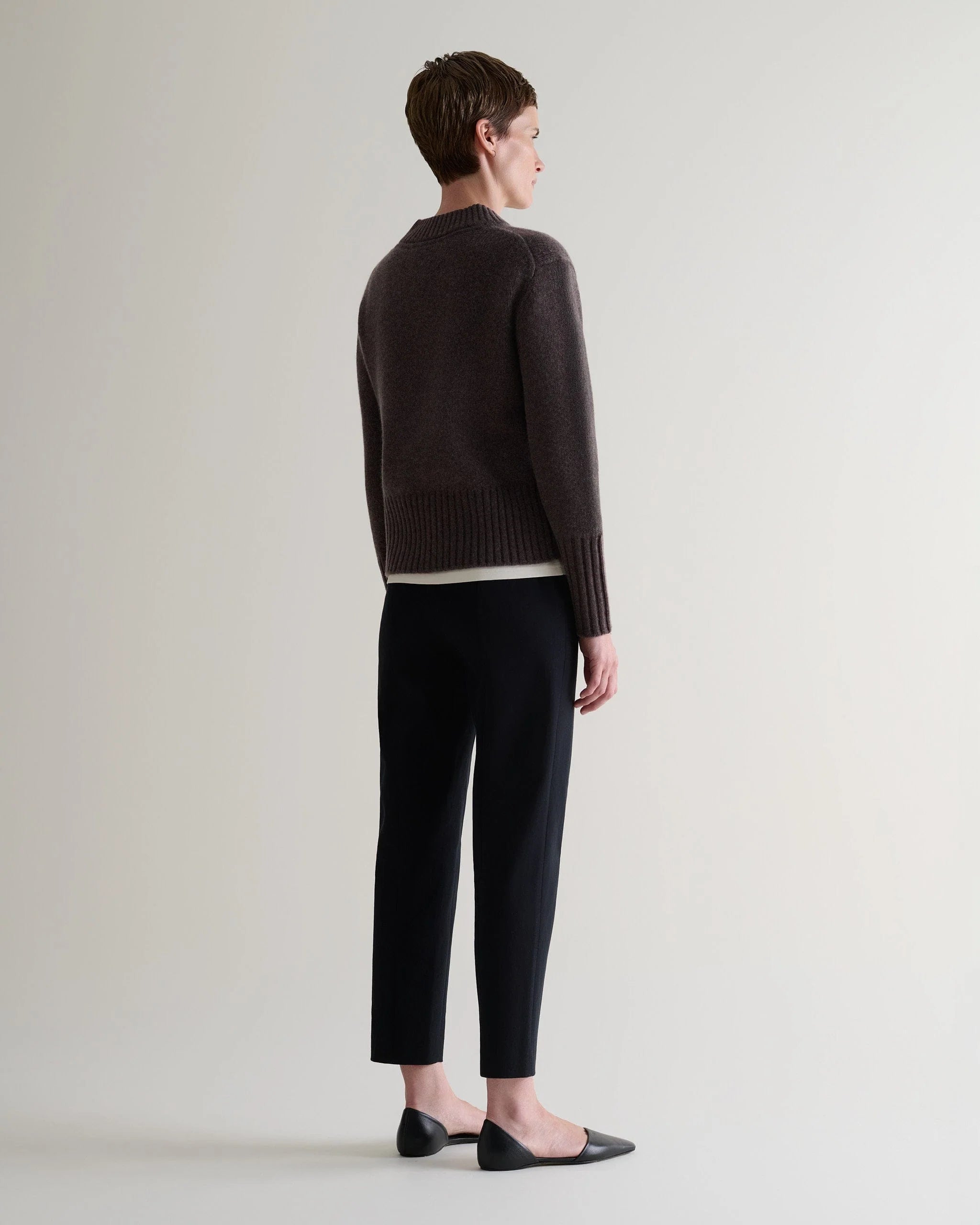 Women's Cashmere Merino V Neck Jumper