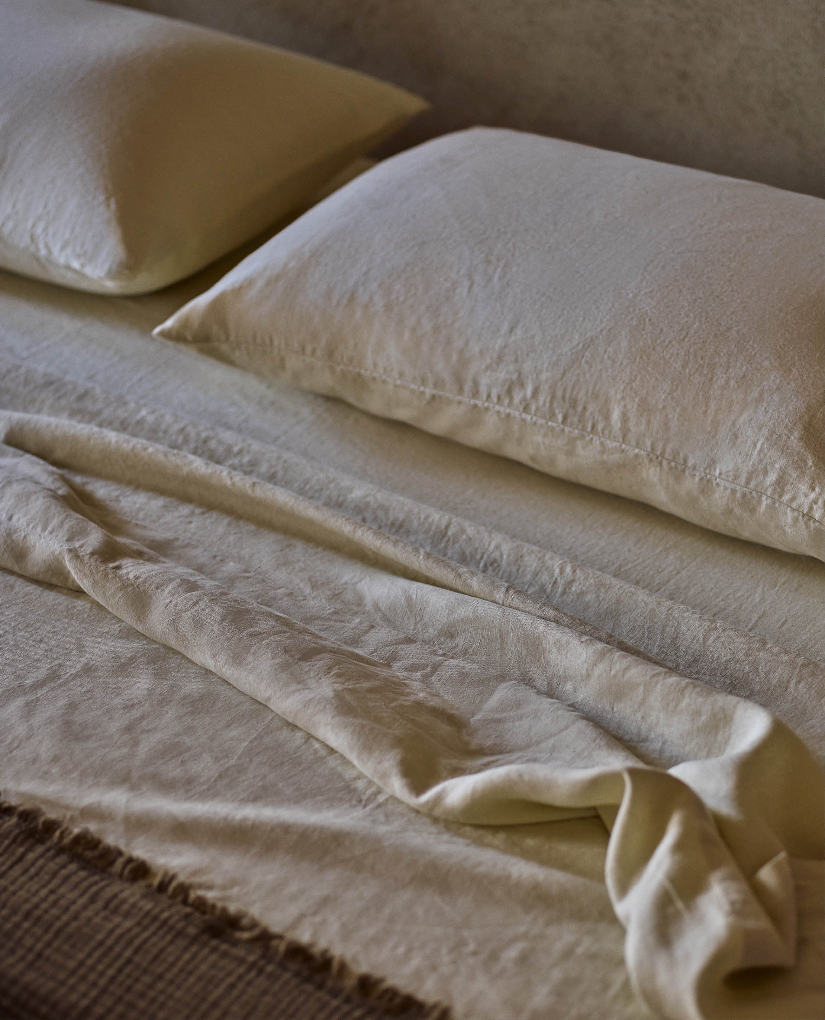 Washed European Linen Pillowcase Set