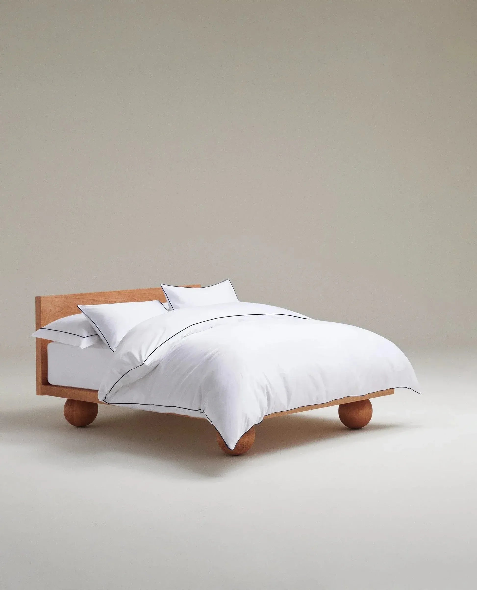 Luxe Sateen Bedding Essential Bundle