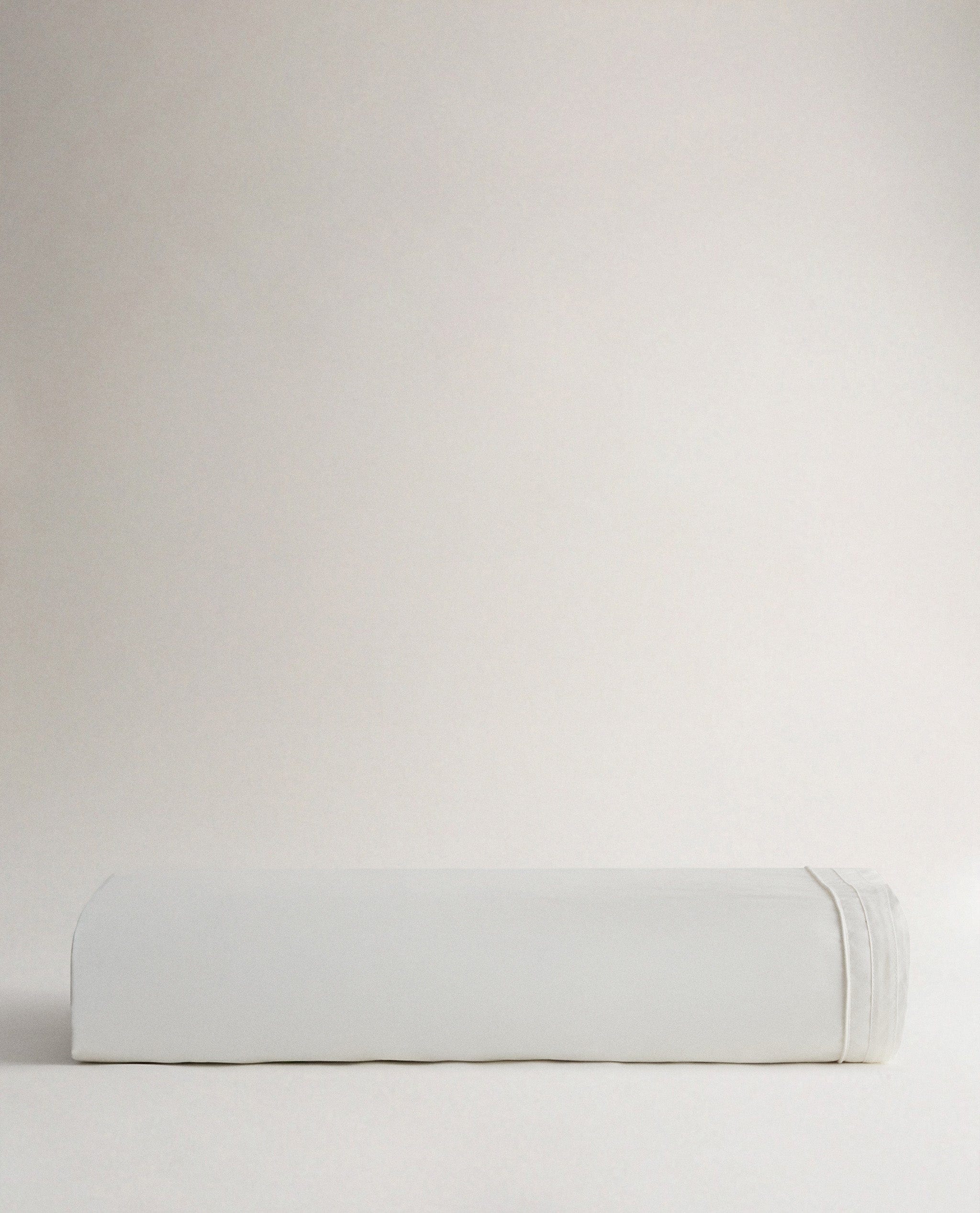 The Crisp & Cool Organic Luxury Duvet Cover